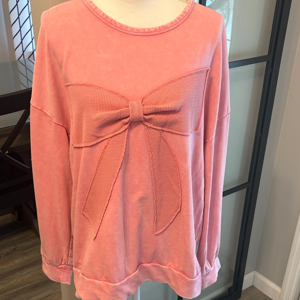 New With Tags…Boutique Pink Textured Bow on Mineral Wash Sweatshirt…Size XL